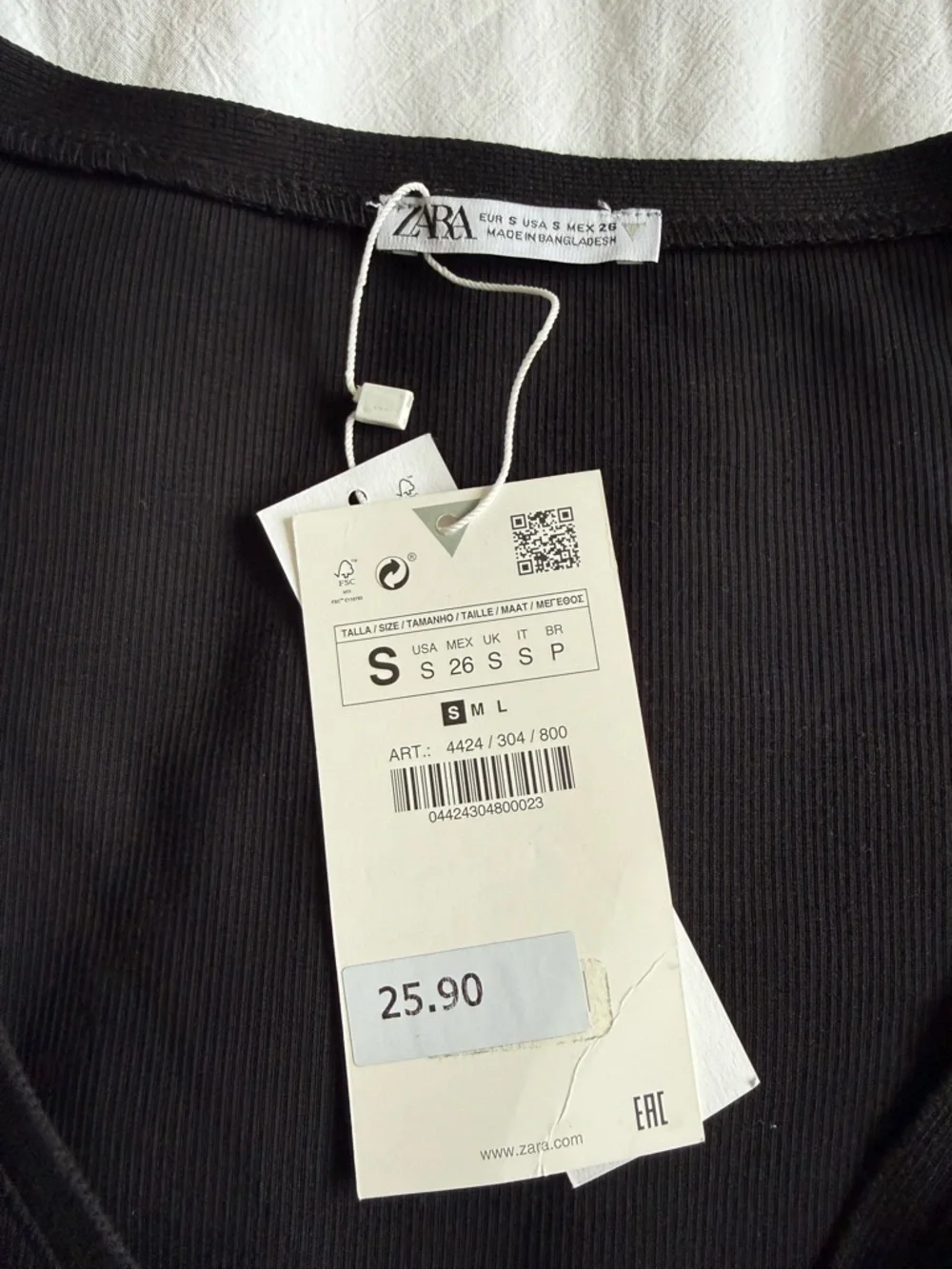 Zara Black Ribbed Cardigan - Picture 2 of 3